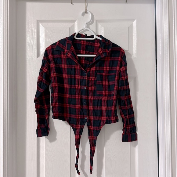 Bundle 3 tops - Picture 4 of 8